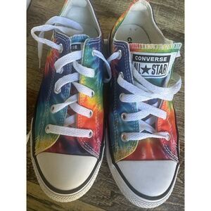 TYE DYE CONVERSE ALLSTAR CHUCK TAYLOR SNEAKERS Size 1.5 Youth